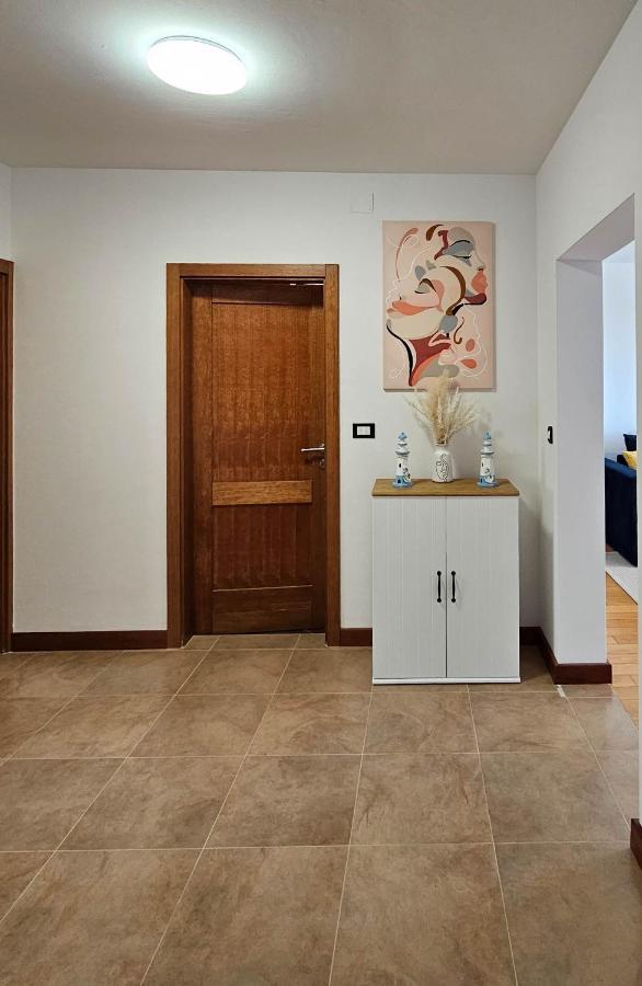 Apartment Bluemare B3 With Shared Pool Ližnjan Exterior foto