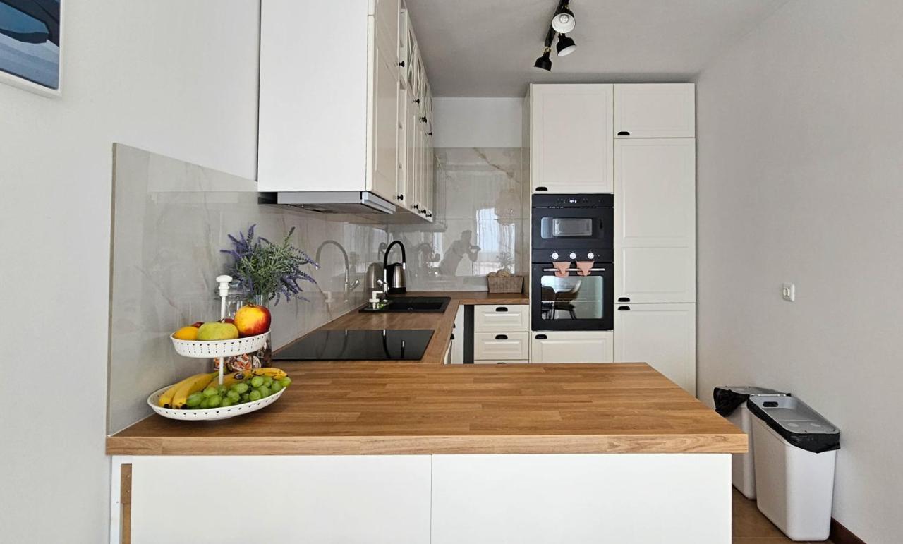 Apartment Bluemare B3 With Shared Pool Ližnjan Exterior foto