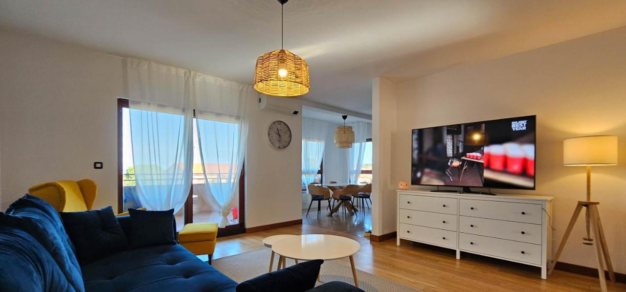 Apartment Bluemare B3 With Shared Pool Ližnjan Exterior foto